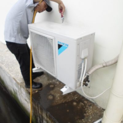 Service Outdoor unit Split Wall Mountained 2